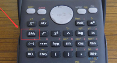 计算器表示分数的键是哪一个